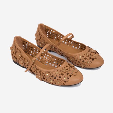 Mary Jane Flower Camel